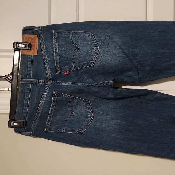 Levi's Women's Dark Blue Straight Jeans - Picture 3 of 3